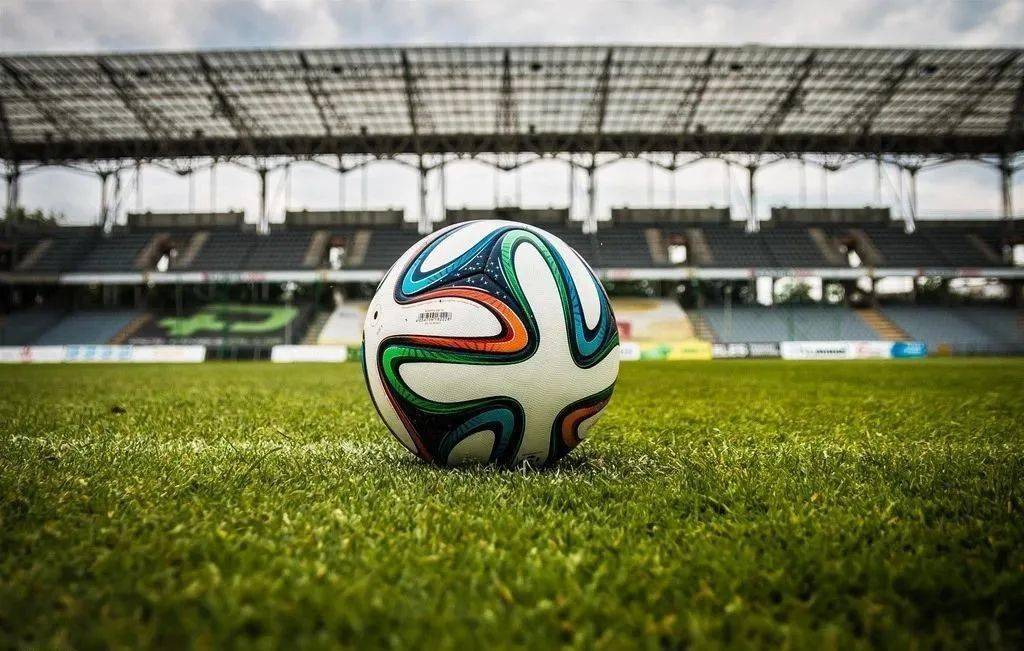 水晶宫防守反击得手,客场一球小胜阿斯顿维拉