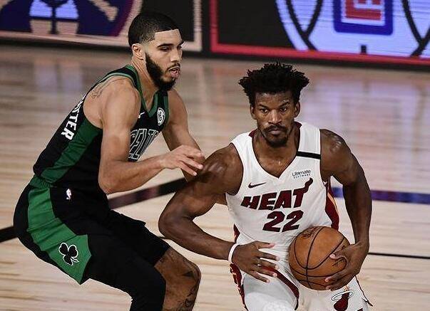 塔图姆末节暴走独揽关键分,凯尔特人客场掀翻雄鹿