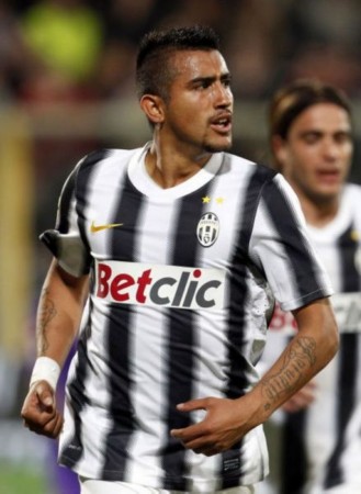 尤文逆转取胜国米,意甲榜首大战火花四溅